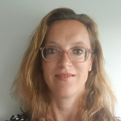 Dr. Kirstin Greaves-Lord